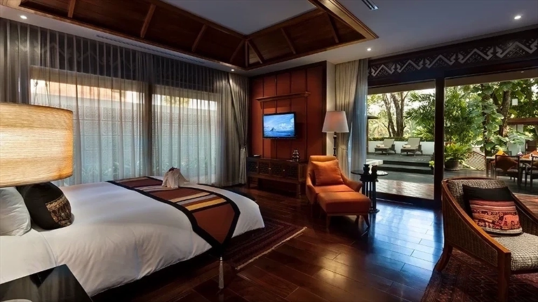 Riverside Garden Suite