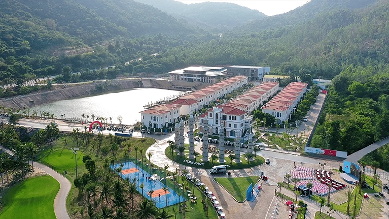 Ngoại cảnh villa