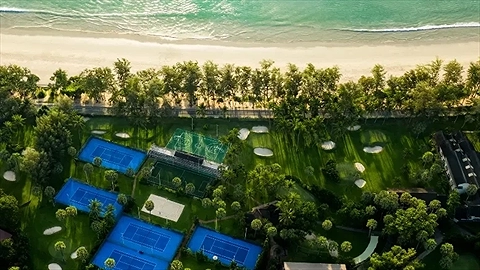 Sân golf và Tennis