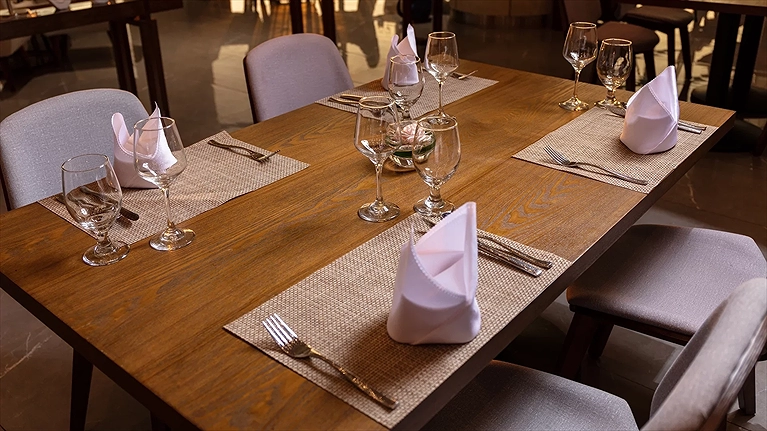 Nhà hàng Bình Minh