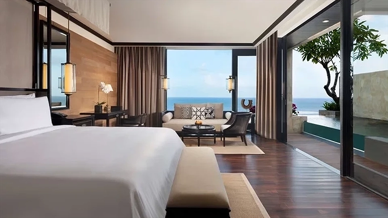 Cliff Private Pool Ocean Junior Suite