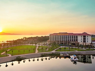 Khách Sạn Mường Thanh Holiday Hội An
