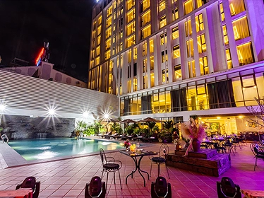 Khách sạn White Lotus Huế