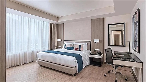 Two Bedroom Deluxe Apartment