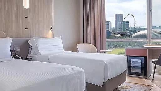 Premier Bay View Room