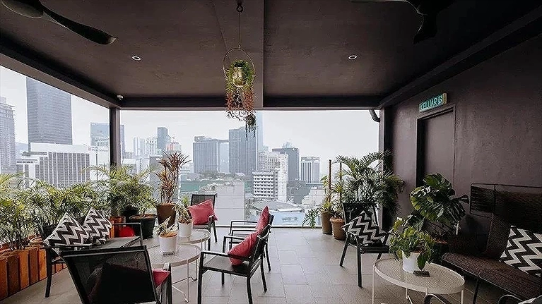 Sân thượng tầng thượng