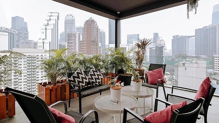 Sân thượng tầng thượng