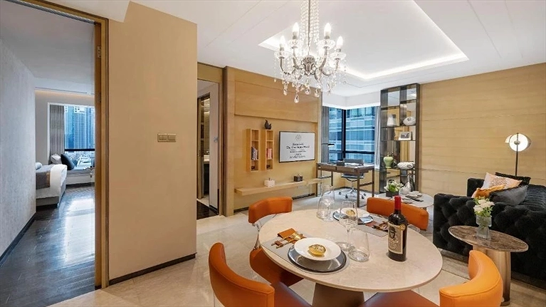 One Plus One Family Suite