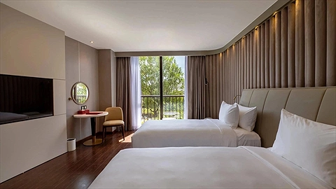 Superior  2 - Bedroom