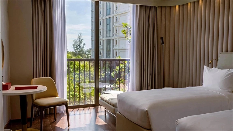 Superior  2 - Bedroom