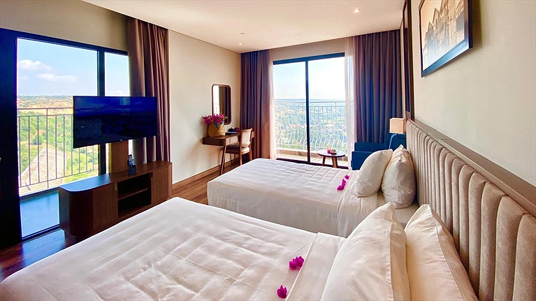 Premier Twin Sea View