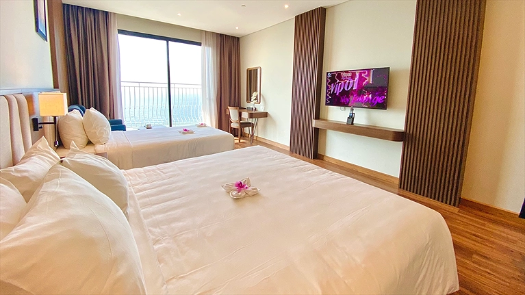 Executive Triple Ocean View