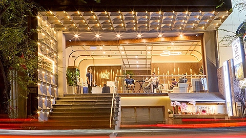 Toàn cảnh KiN Hotel Thái Văn Lung
