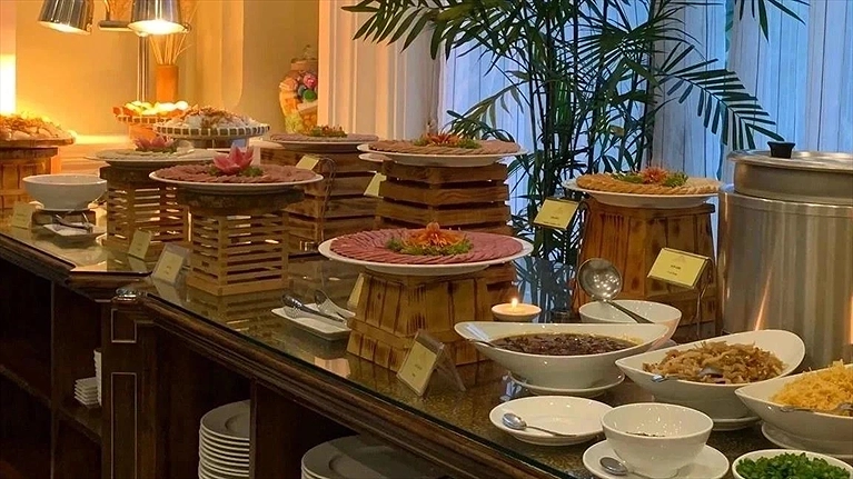 Khu vực nhà hàng Ren