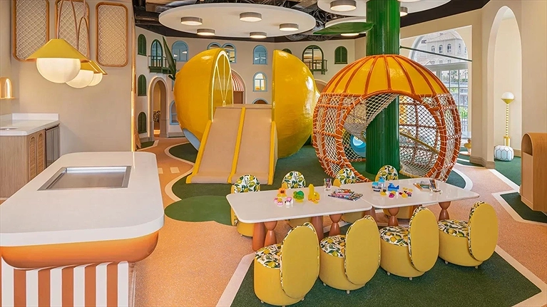 Khu vui chơi trẻ em trong nhà