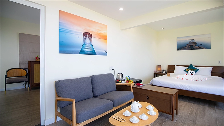 Deluxe Family Beach Front