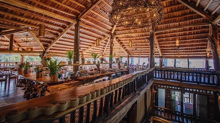 Nhà hàng Tropicana