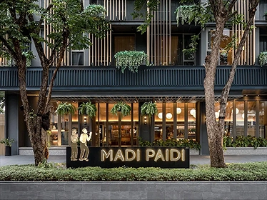 Madi Paidi Bangkok, Autograph Collection