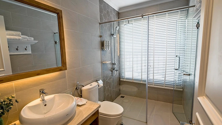 Villa 5 Bedroom Garden View