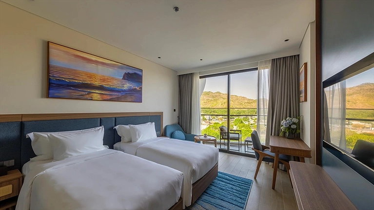 Superior Mountain View Twin