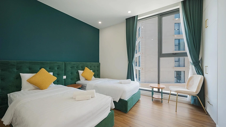 Two Bedroom Mountain/ City View Apartment