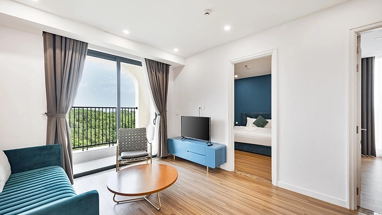 Three Bedroom Mountain Apartment