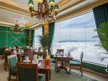 Khách sạn Emerald Sapa