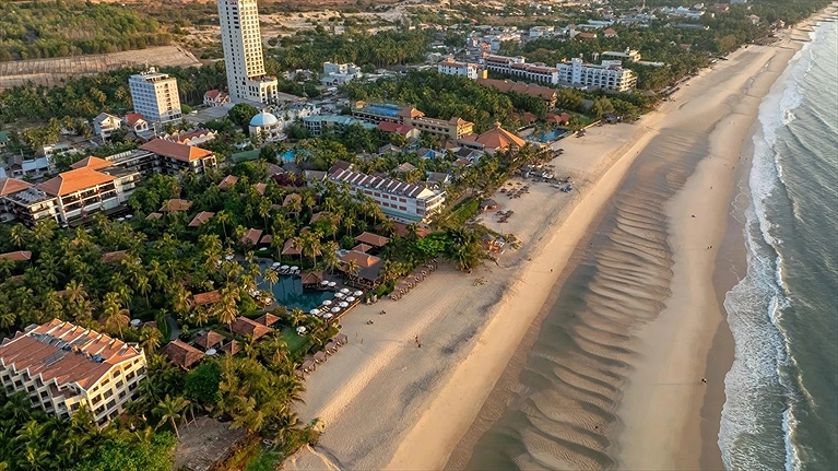 Hoàng hôn bên biển