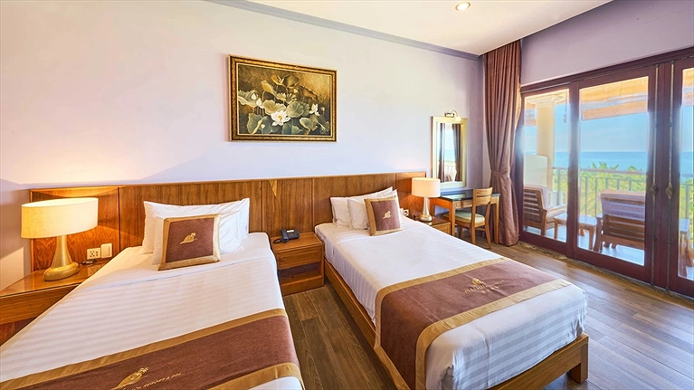 Grand Deluxe Ocean View