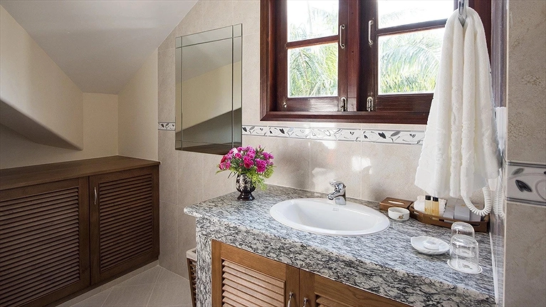 Family Beach Front Villa