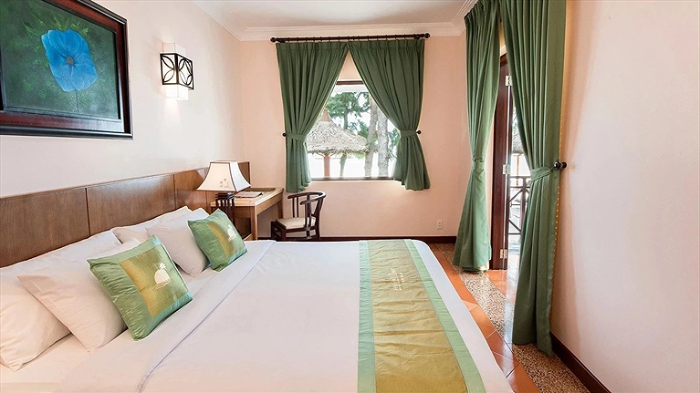 Family Garden View Villa