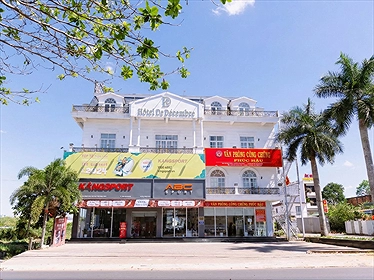 Khách sạn De Décembre