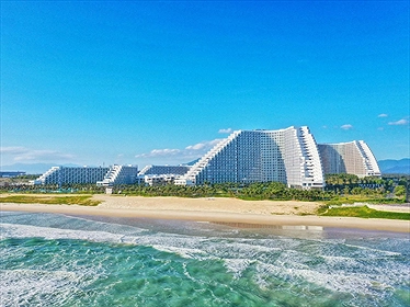 Khu nghỉ dưỡng The Empyrean Cam Ranh Beach
