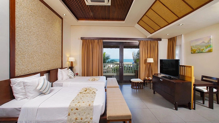 Bungalow Beach Front