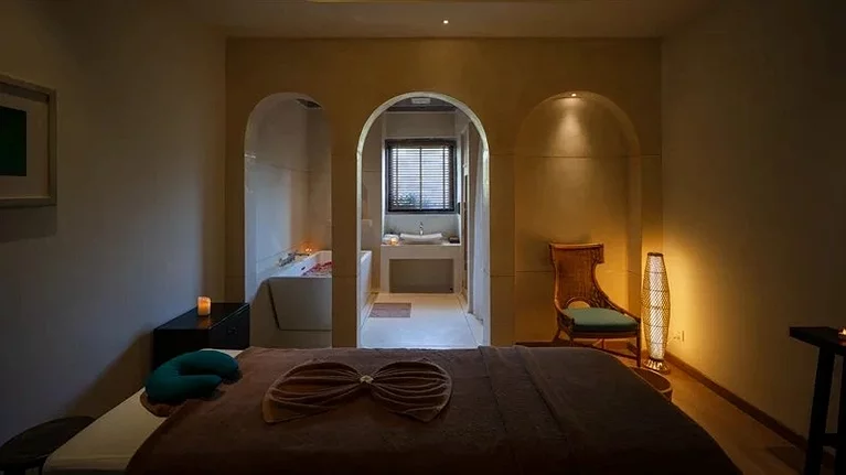 Aura Spa