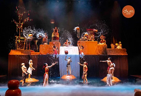 Vé Chum Show Tại Nhà Hát Đó Nha Trang