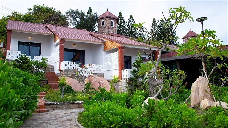 Adora Beachfront Grand