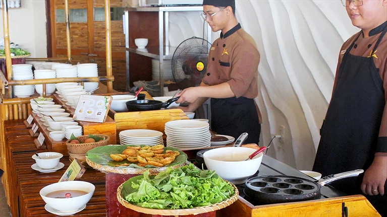 Khu vực nhà hàng