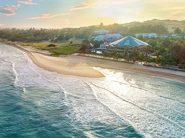 Khu nghỉ dưỡng Carmelina Beach Hồ Tràm