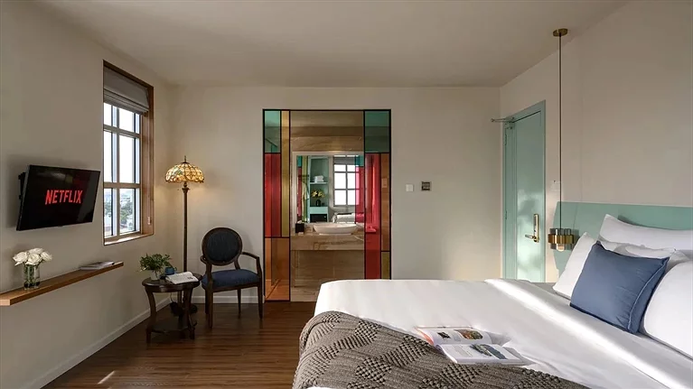 Deluxe with Balcony city view