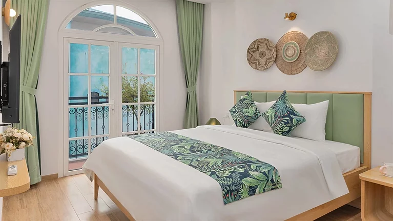Family Suite with balcony