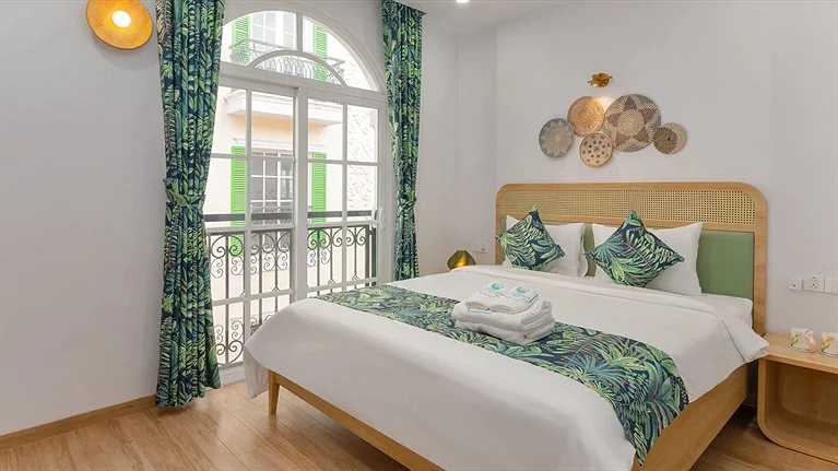 Superior Queen Room