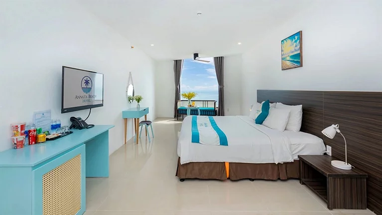 Deluxe Double – Sea View