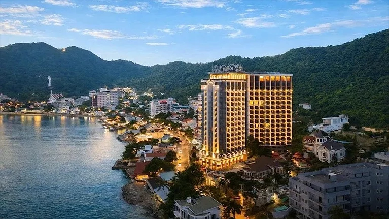 Toàn cảnh khách sạn Oyster Bay Vũng Tàu