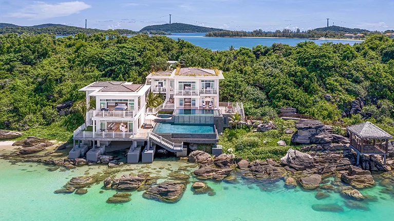 Water Retreat Villa