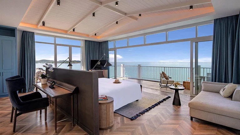 Water Retreat Villa