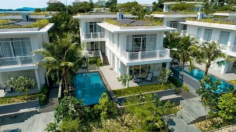 Garden View Villa