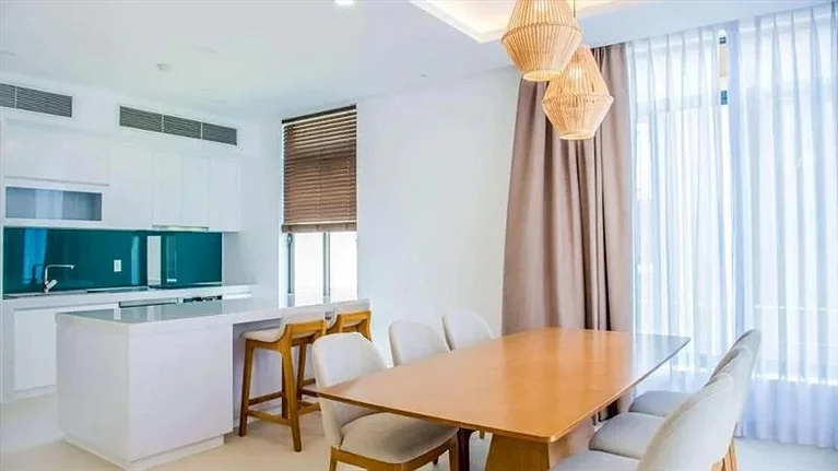 Không gian bếp với đầy đủ tiện nghi cơ bản