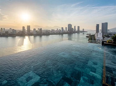 Khách sạn Caro Premium Đà Nẵng