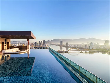  Khách Sạn TUI BLUE Han River Đà Nẵng